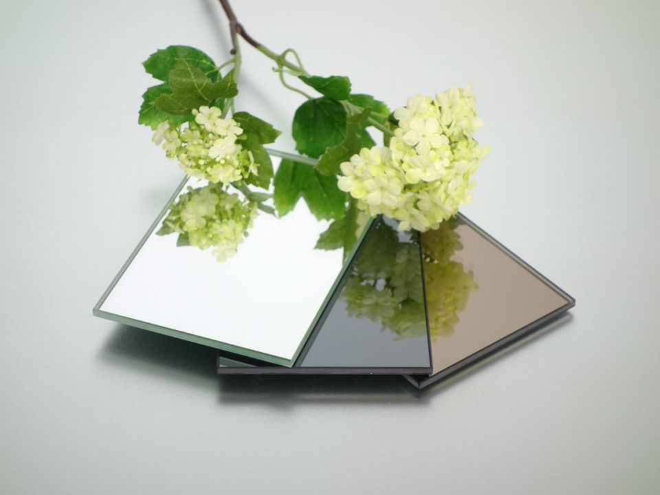 カラーミラー – 竹松工業株式会社